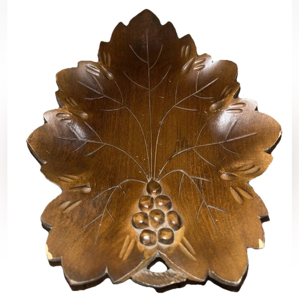 VINTAGE REUGE SWISS MUSICAL MOVEMENT ROTATING WOOD GRAPE LEAF PLATE MUSIC BOX